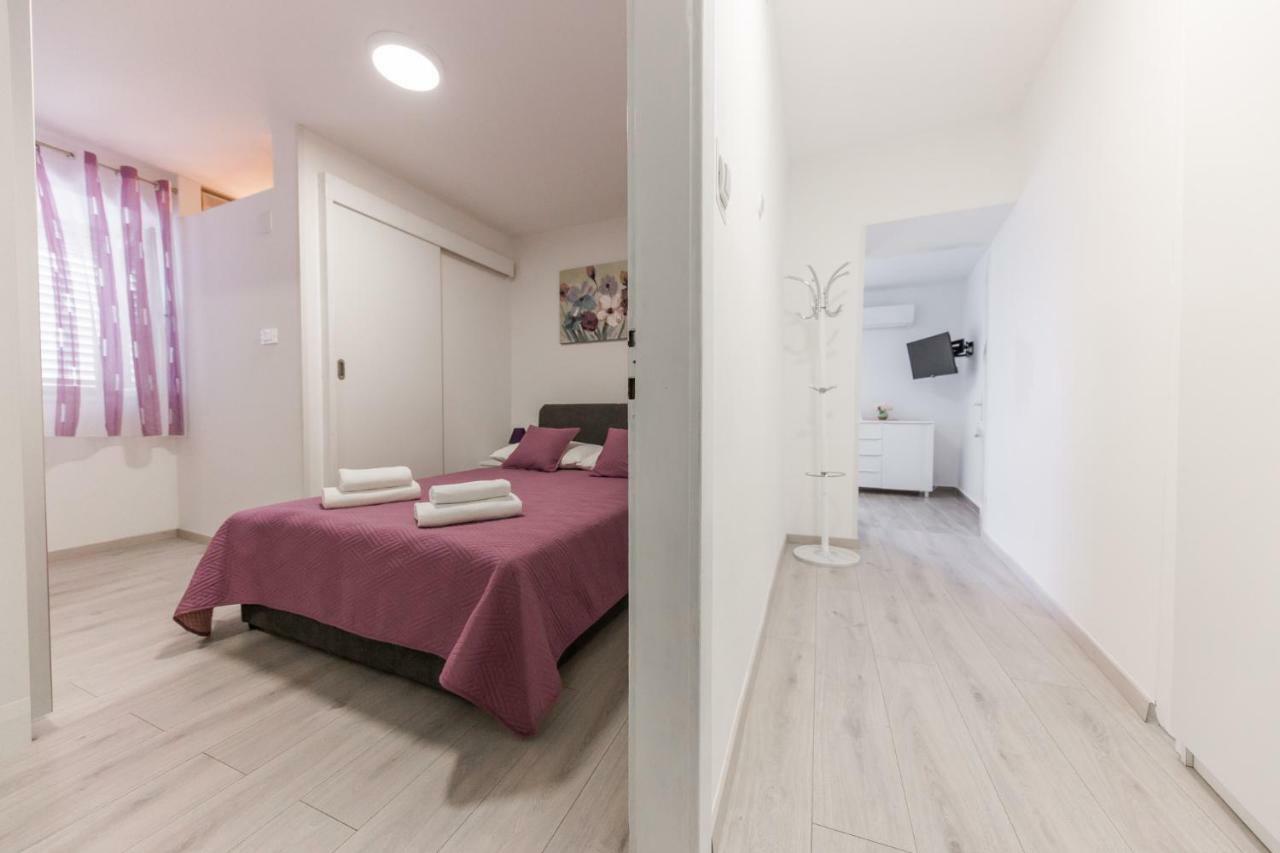 Apartman Ankica Kaštela Exteriör bild