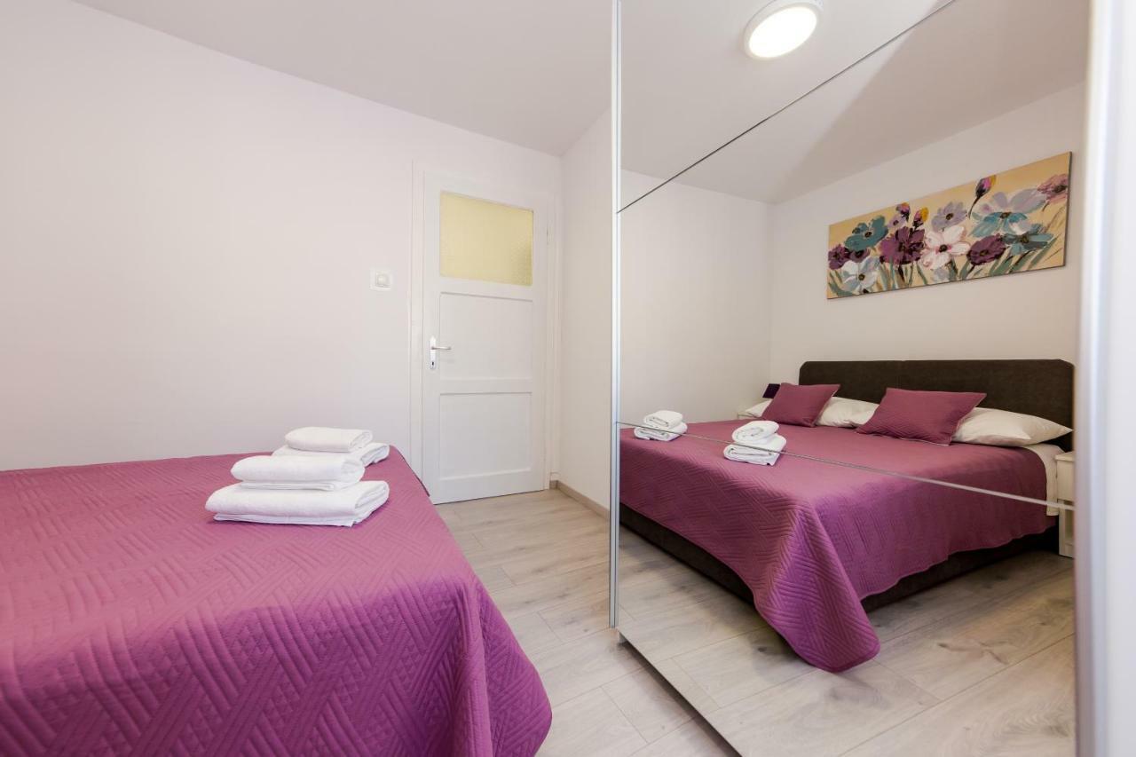 Apartman Ankica Kaštela Exteriör bild
